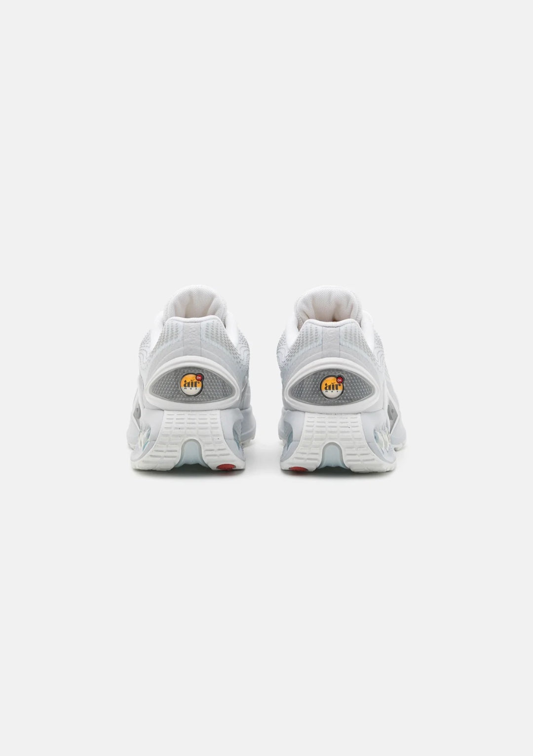 Nike Air Max Dn White Metallic Silver